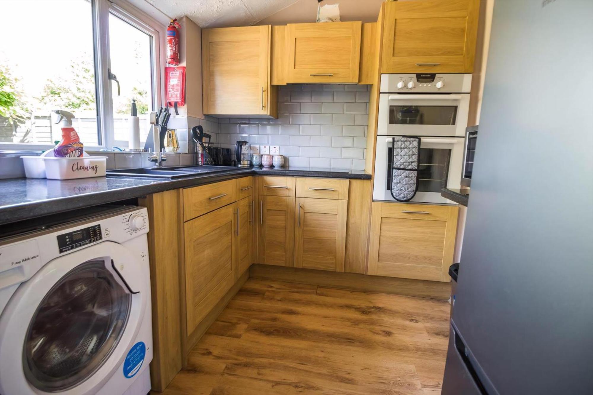 Stunning Cottage With A Private Hot Tub And Sauna In Norfolk Ref 99003Ac Lessingham Buitenkant foto