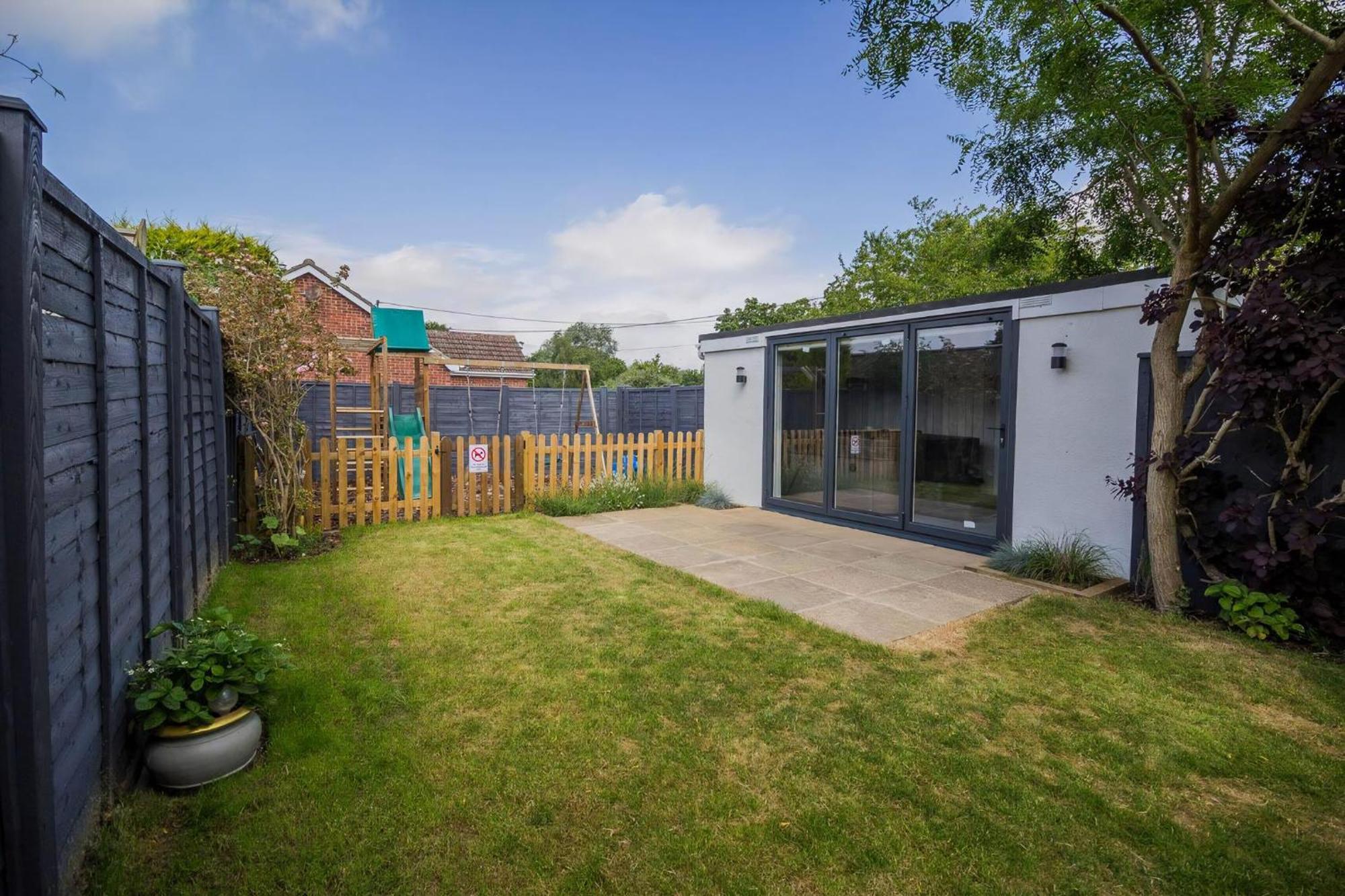 Stunning Cottage With A Private Hot Tub And Sauna In Norfolk Ref 99003Ac Lessingham Buitenkant foto