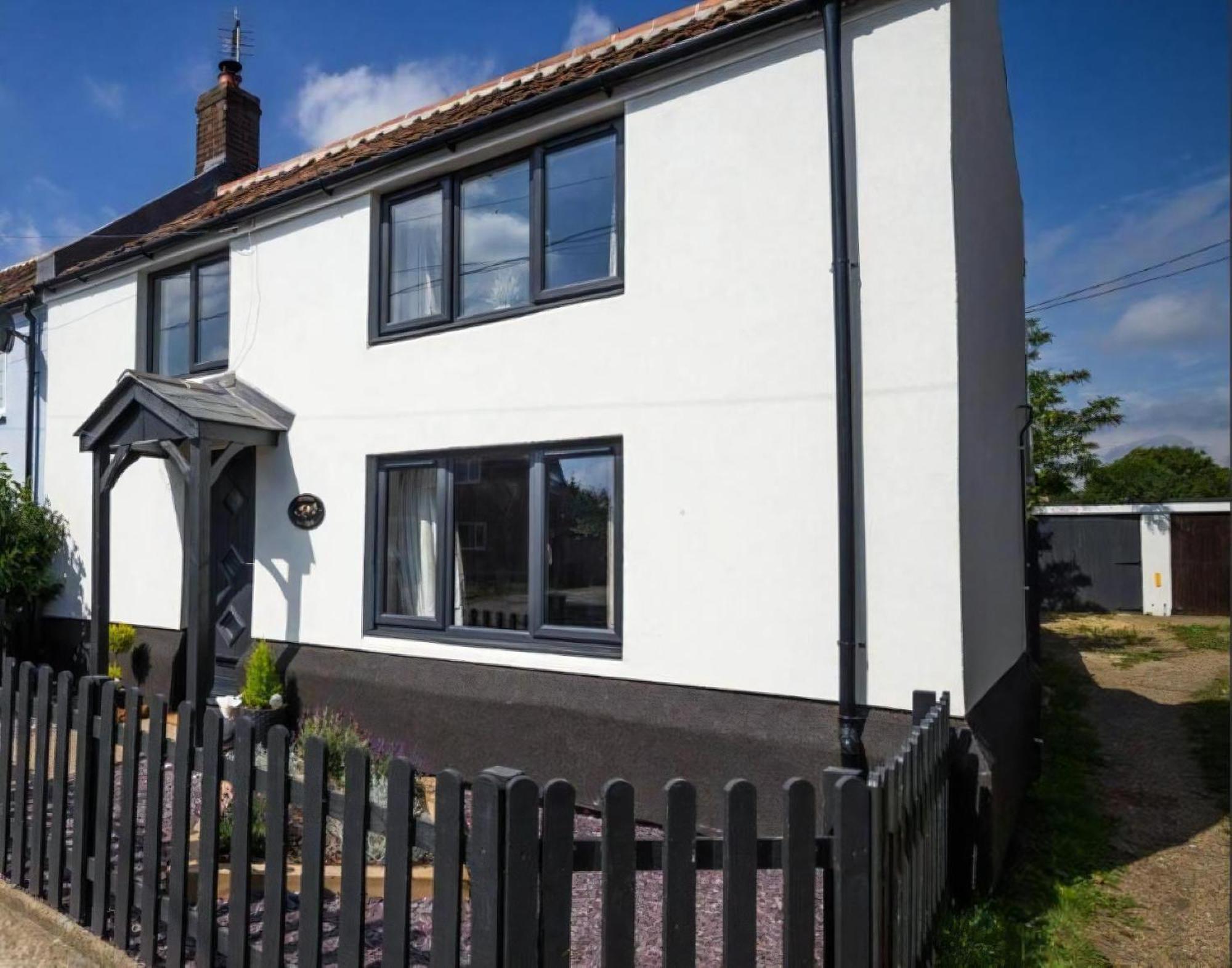 Stunning Cottage With A Private Hot Tub And Sauna In Norfolk Ref 99003Ac Lessingham Buitenkant foto